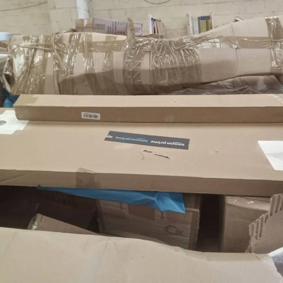 PALLET OF ASSORTED ITEMS INCLUDING CLOTHES RAIL, ERGONOMIC LAPTOP DESK, FABIAN CLARKE PHOTO FRAMES, VOILAMART METAL BED