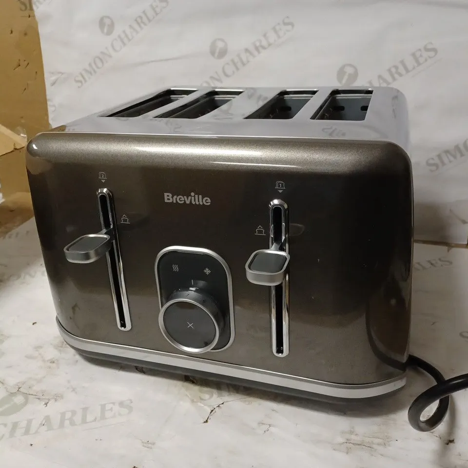BREVILLE AURA 4 SLICE TOASTER