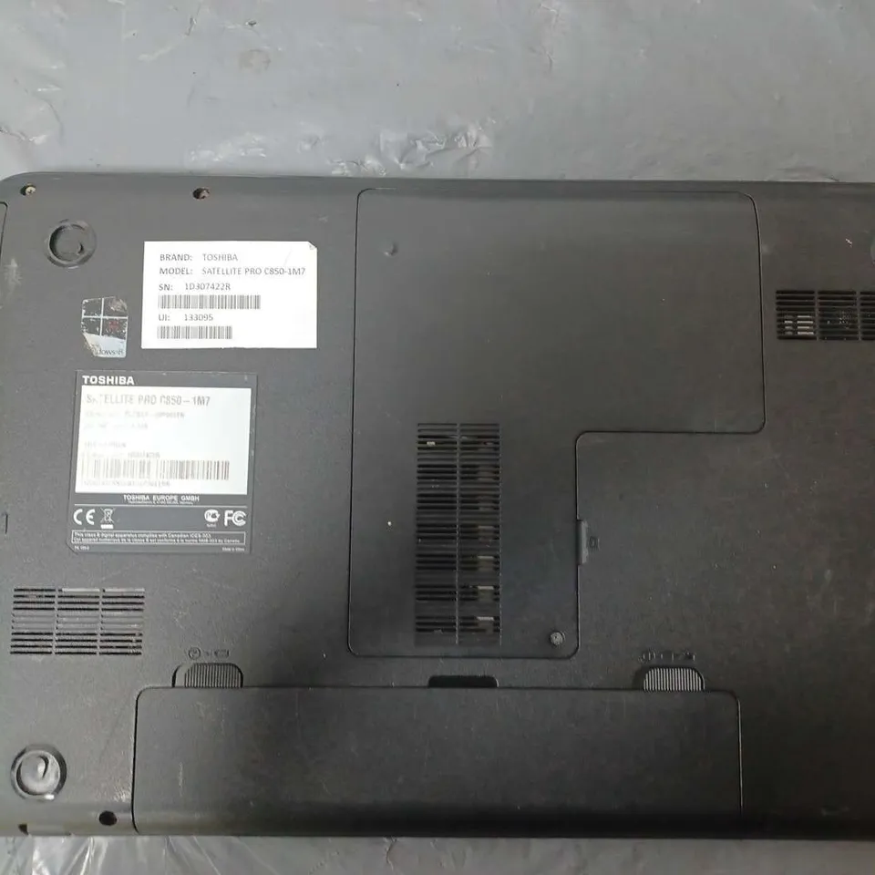 TOSHIBA SATELLITE PRO C850-1M7	15 INCH	I3-2348M 2.30GHZ