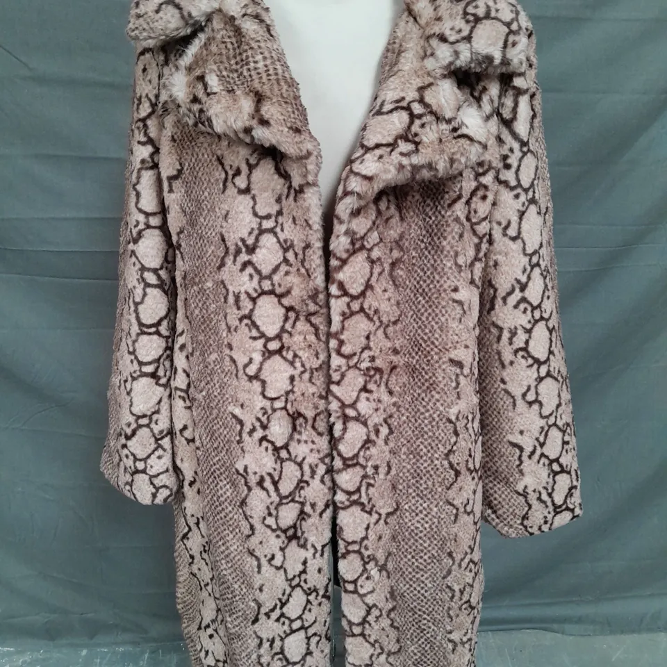 CENTIGRADE SNAKE EFFECT OPEN FRONT COAT - SMALL