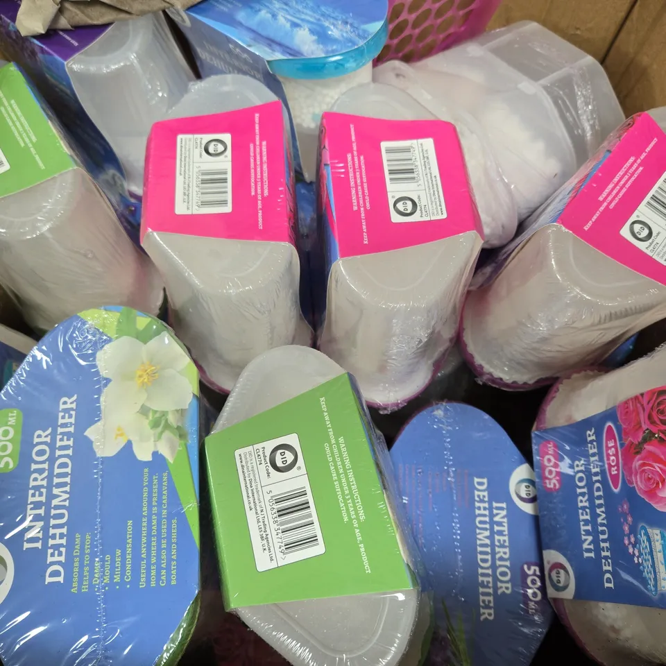 BOX OF APPROXIMATELY 20 ASSORTED 500ML INTERIOR DEHUMIDIFIERS