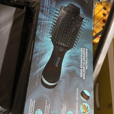 BOXED REVAMP BLOW DRY & AIR STYLE TOOL - PROGLOSS