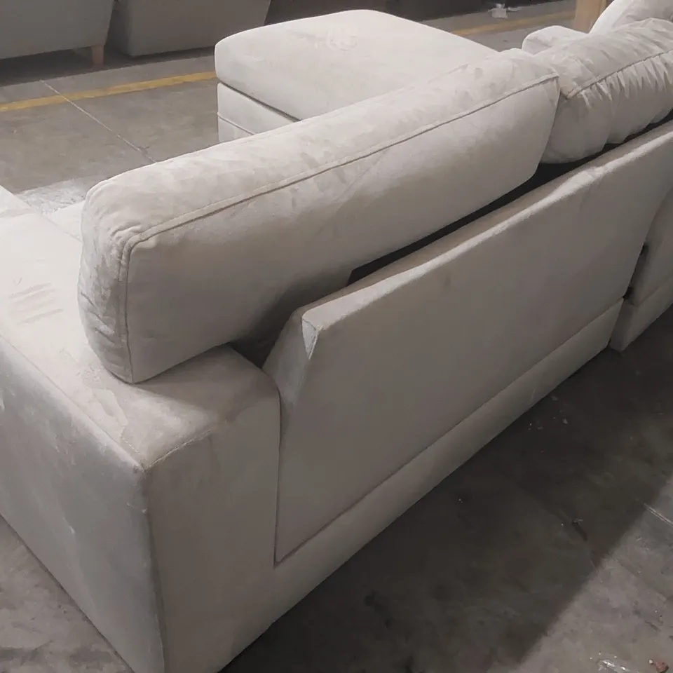 QUALITY DESIGNER VELVET UPHOLSTERED CORNER SOFA
