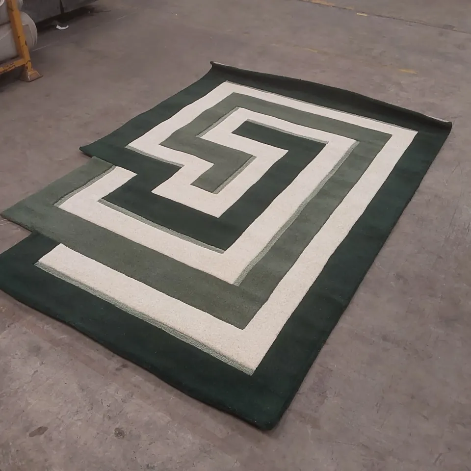 QUALITY DESIGNER AREA RUG - APPROXIMATELY 233 x 160cm