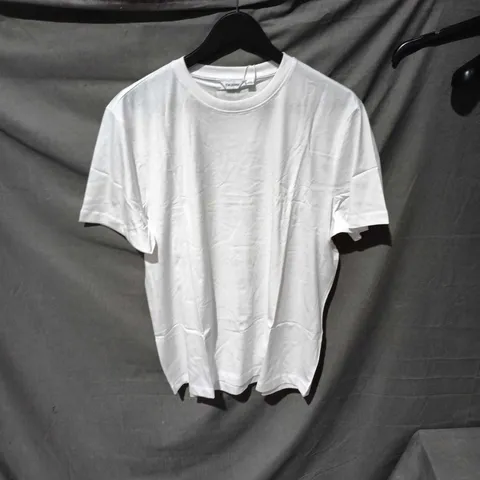 T.M. LEWIN WHITE T-SHIRT – SIZE L – MADE IN BANGLADESH
