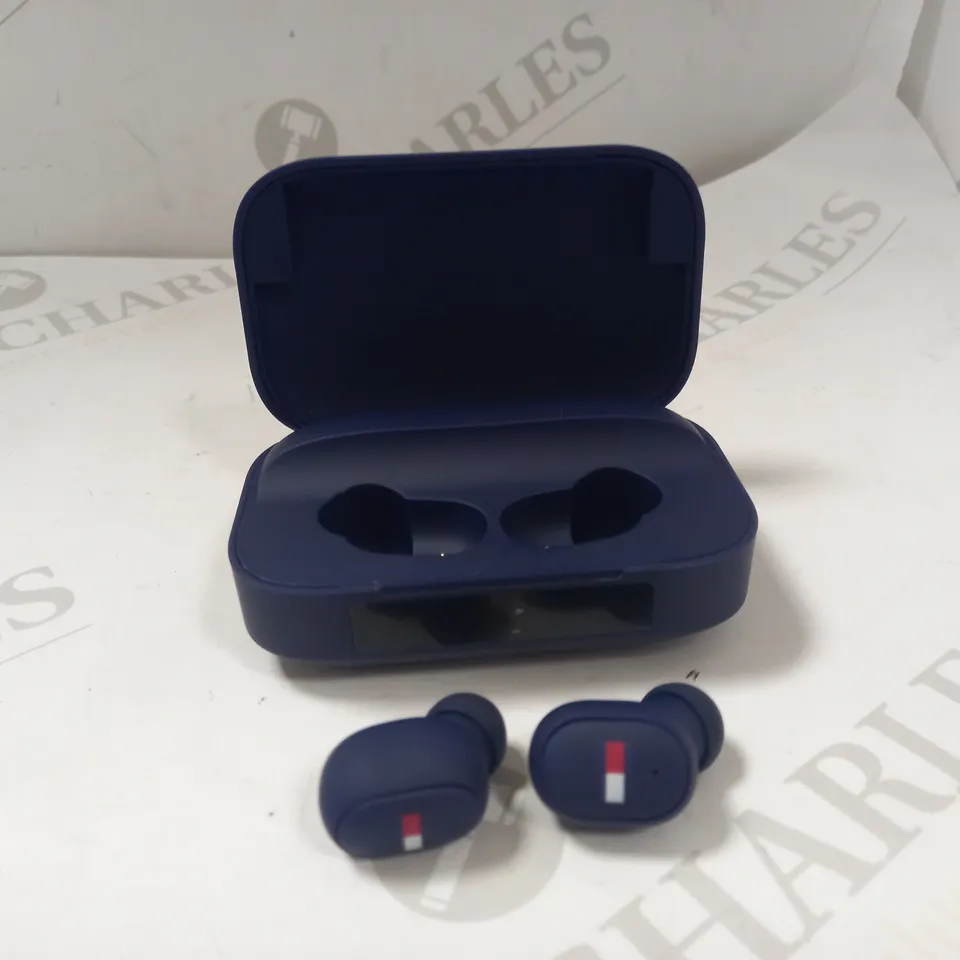 TOMMY HILFIGER NAVY WIRELESS EARBUDS  RRP £90