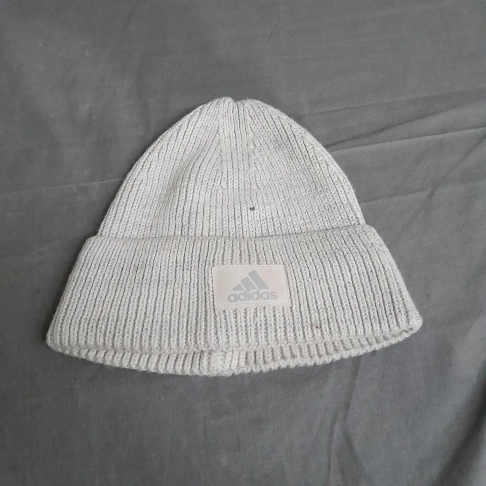 ADIDAS CREAM BEANIE 