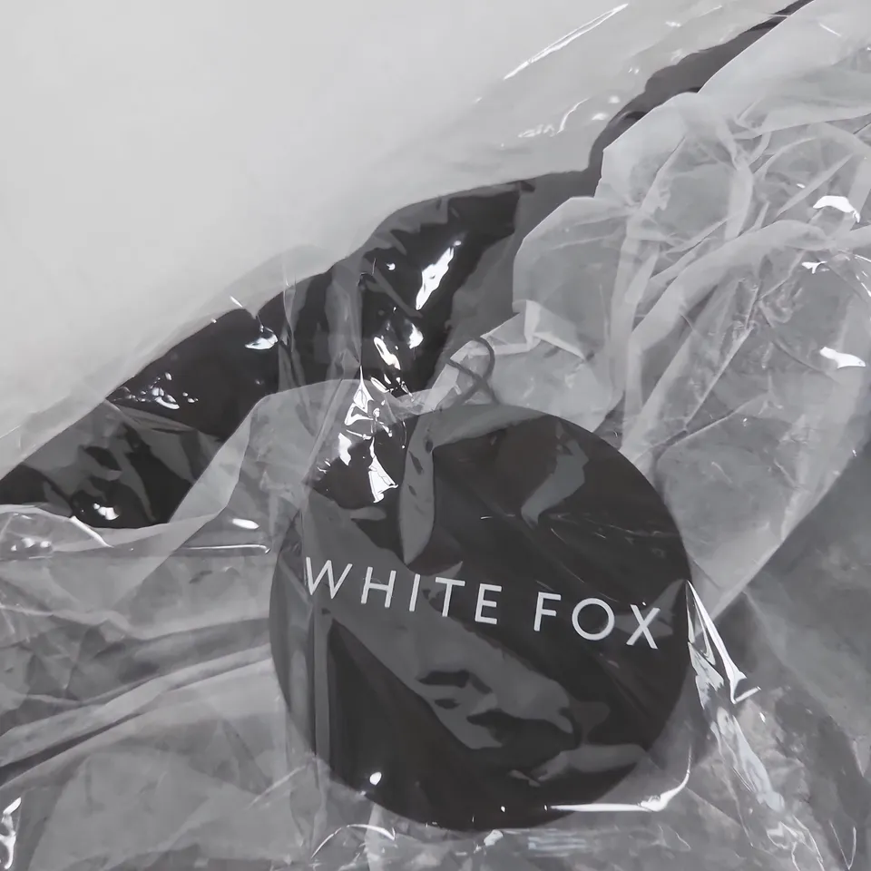 WHITE FOX BOUTIQUE OFFSTAGE HOODIE 3XS/XXS – ONYX