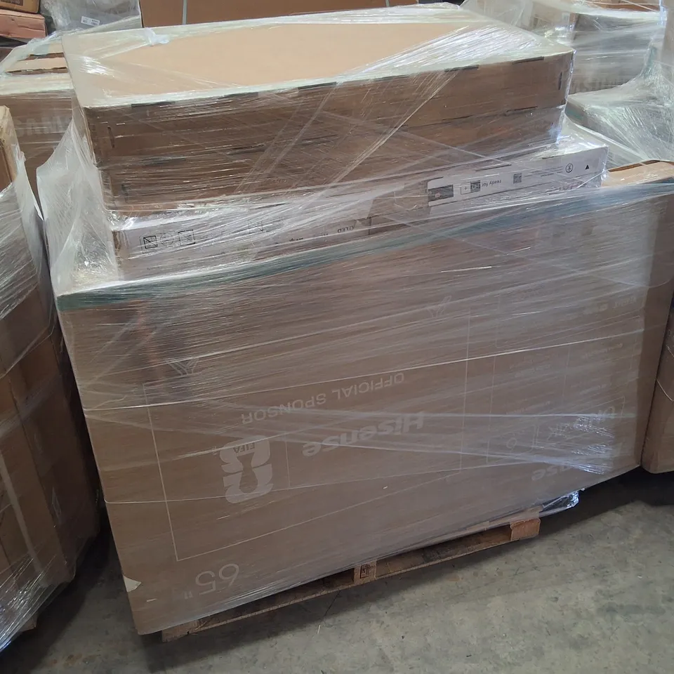 PALLET CONTAINING APPROXIMATELY 10 ASSORTED DAMAGED TVS