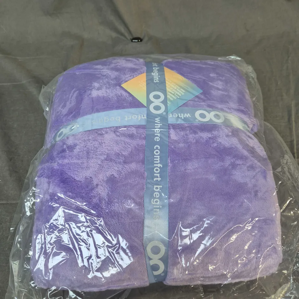 SEALED OODIE OVERSIZED HOODED BLANKET - PURPLE