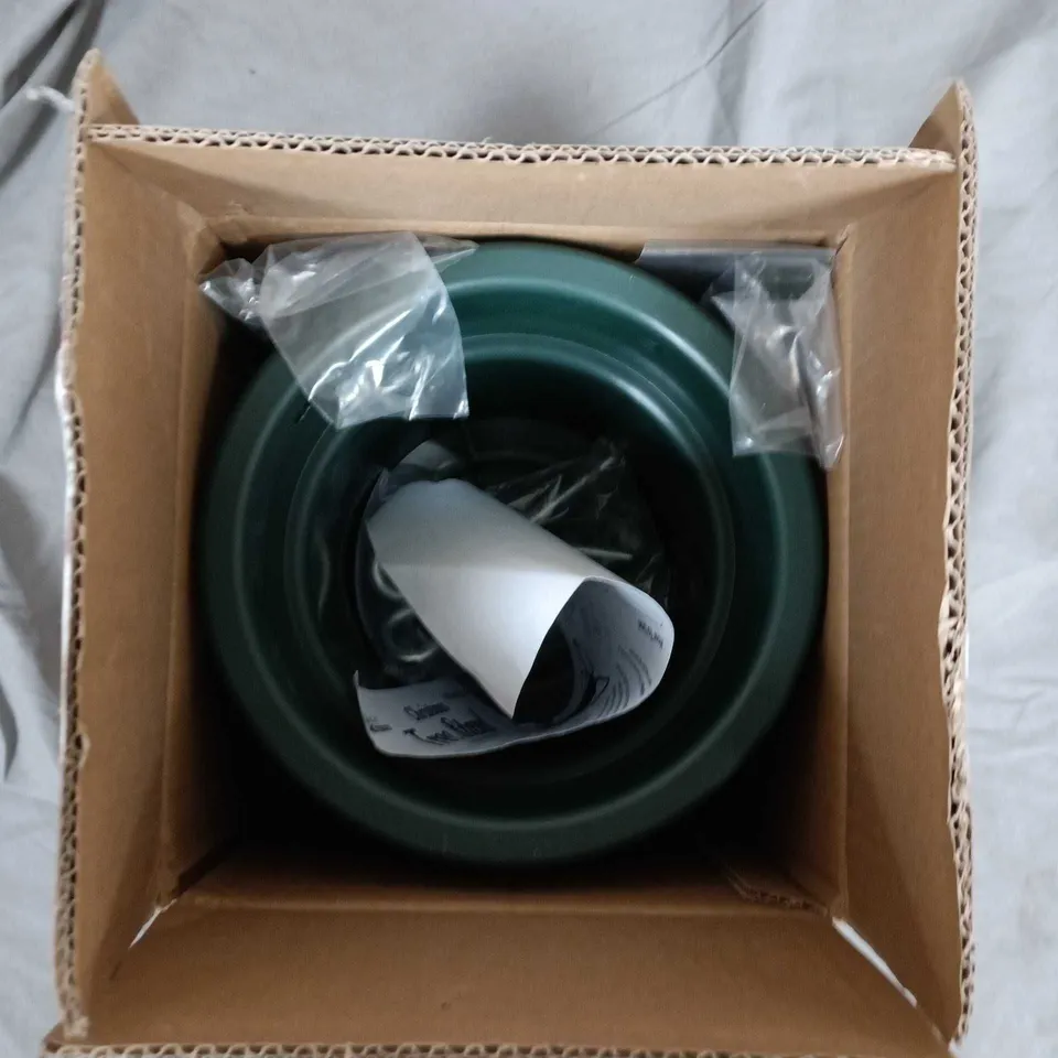 JUST FOR CHRISTMAS CHRISTMAS TREE STAND – GREEN METAL, BOXED