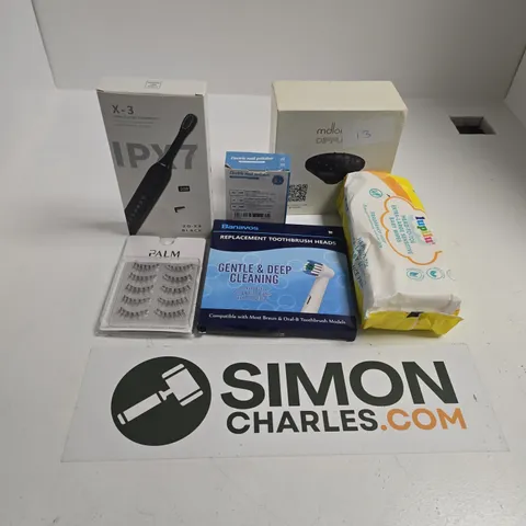 APPROXIMATELY 12 ASSORTED HEALTH & BEAUTY PRODUCTS TO INCLUDE BABY WIPES, IPX7 SONIC TOOTHBRUSH, NAIL POLISHER, ETC - COLLECTION ONLY