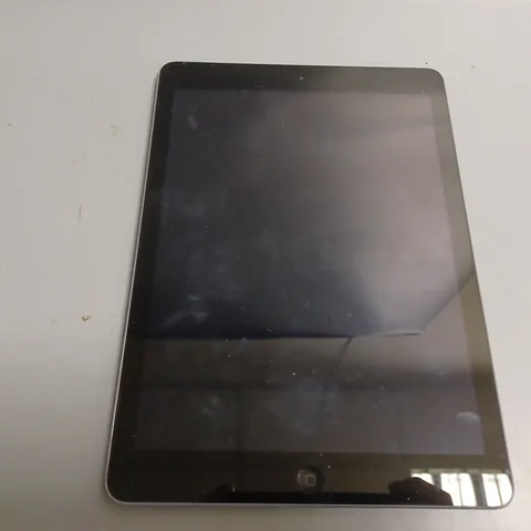APPLE A1474 IPAD AIR 