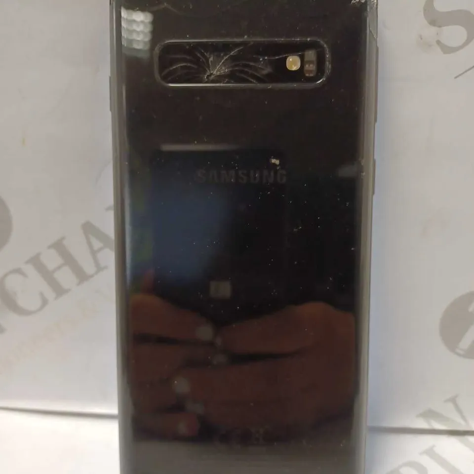 SAMSUNG GALAXY S10 - BLACK 
