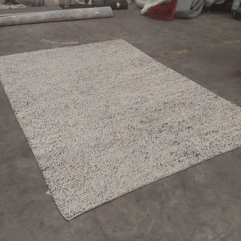 QUALITY DESIGNER AREA RUG - APPROXIMATELY 289 x 202cm