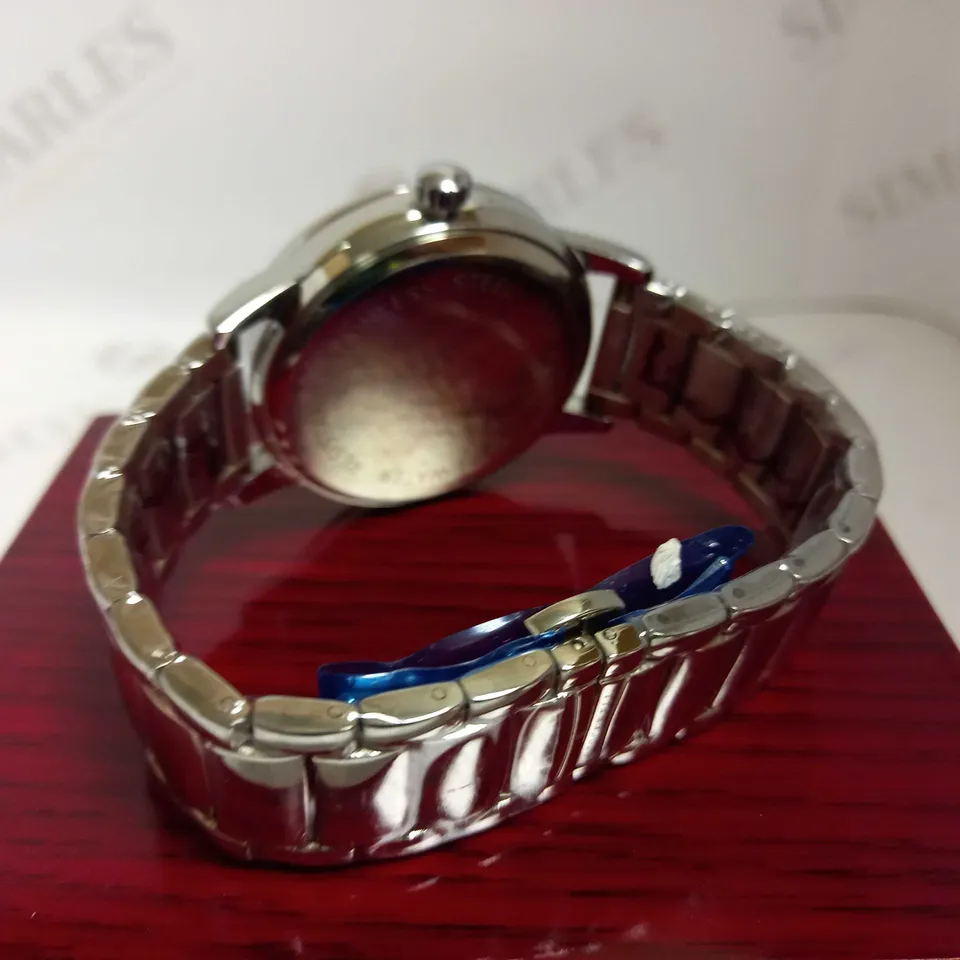 STOCKWELL DATE DIAL BRACELET WRISTWATCH