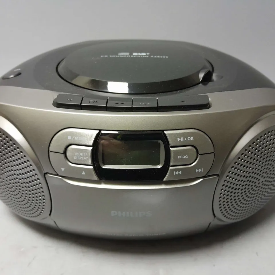 BOXED PHILIPS AZB600 CD SOUNDMACHINE