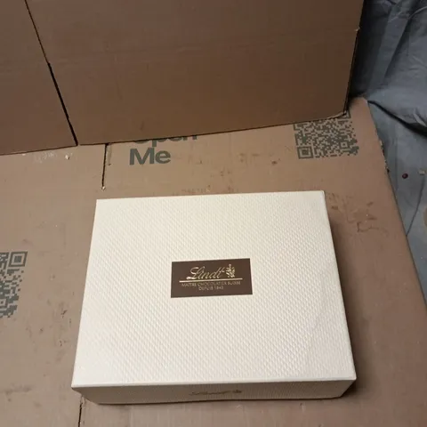 LINDT MASTER CHOCOLATIER SUISSE GIFT BOX – ASSORTED CHOCOLATES
