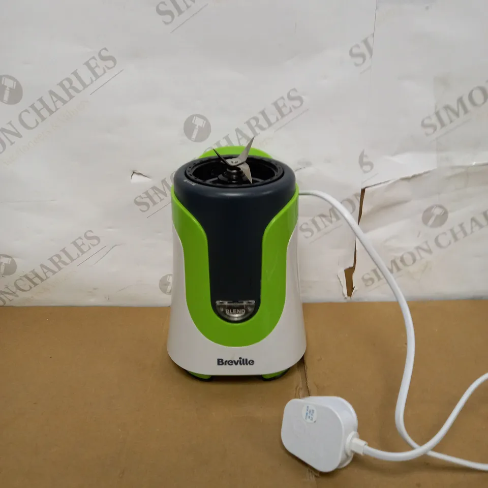BREVILLE BLEND ACTIVE FOOD PREP FAMILY BLENDER 