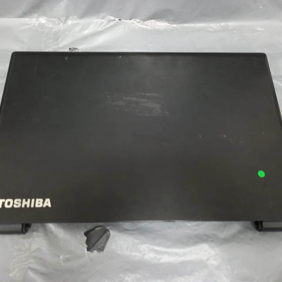 TOSHIBA SATELLITE PRO R50-B	15 INCH I3-4005U 1.70GHZ