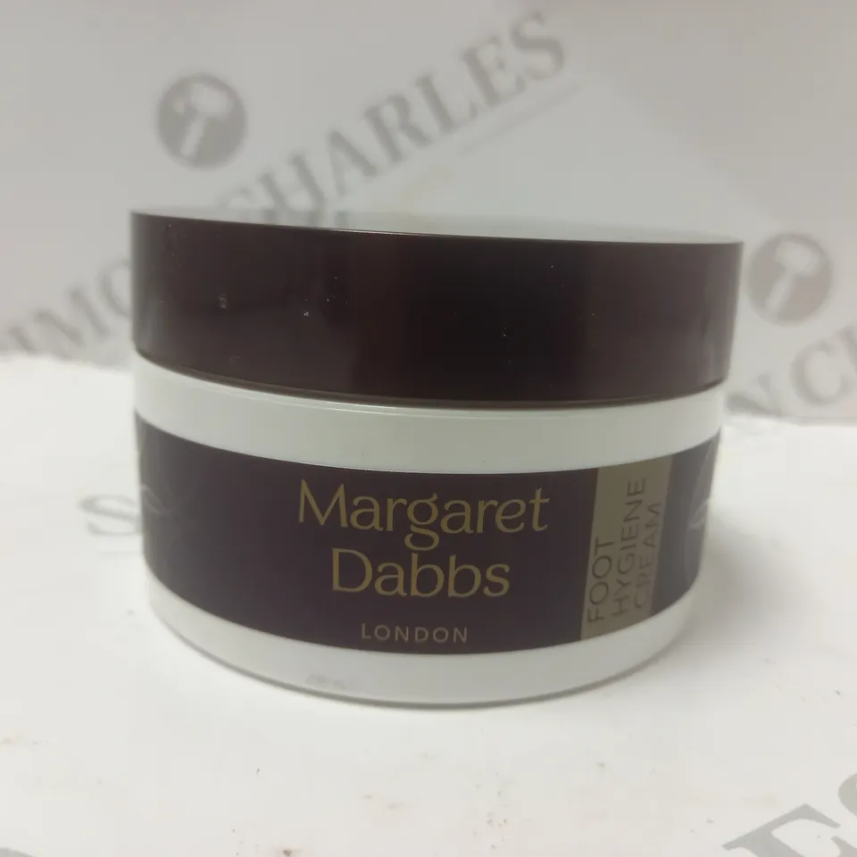 MARGARET DABBS FOOT HYGEINE CREAM (150ml)