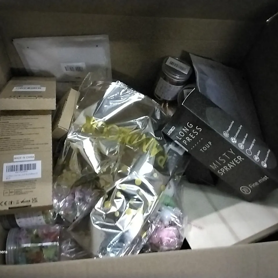 PALLET OF ASSORTED ITEMS INCLUDING SALONBEAUTY MISTY SPRAYER, SHINE N JAM, PHONE CASE AND SCREEN, PAIXRUHE BEANIE, KIDS BOARD GAME, MINI BUTTERFLY HAIR CLIPS 