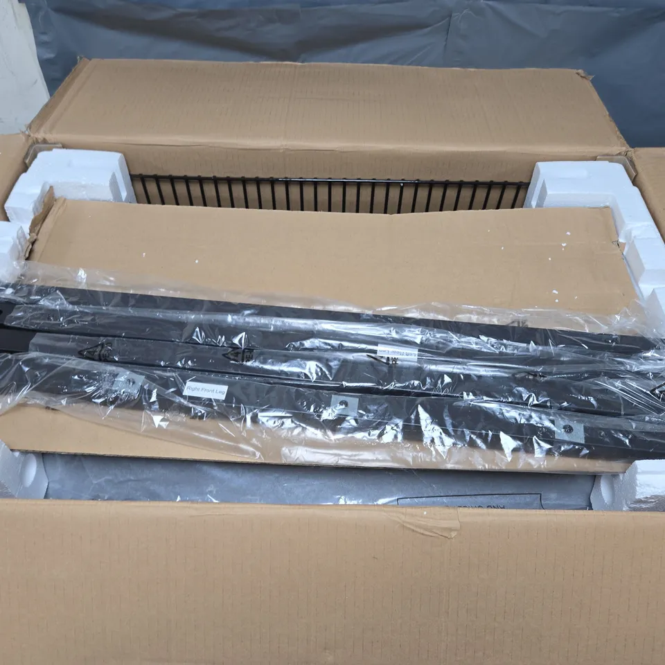 BOXED GRADE 1 6 BURNER GAS BBQ WITH SIDE BURNER - COLLECTION ONLY