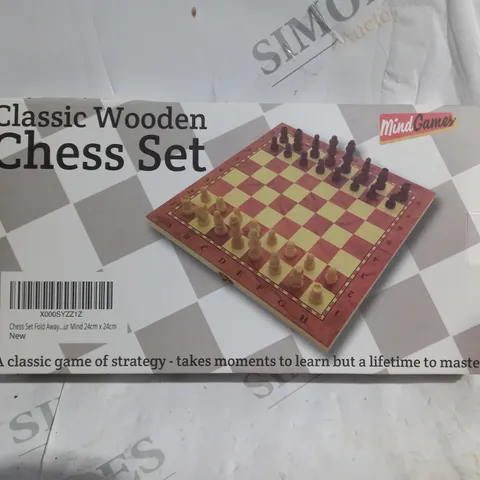 BOXED MINDGAMES CLASSIC WOODEN CHESS SET