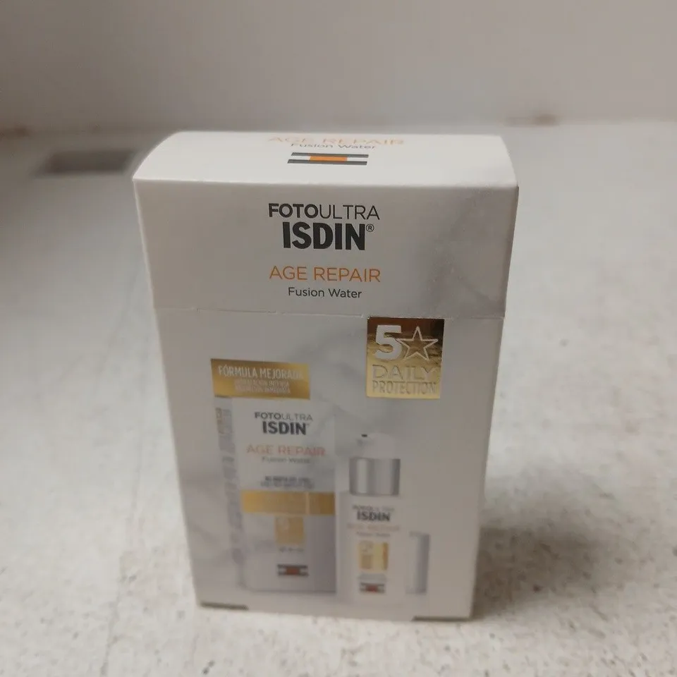 BOX OF APPROXIMATELY 24 X ISDIN FOTOULTRA AGE REPAIR FUSION WATER – FACIAL SKINCARE, BOXED