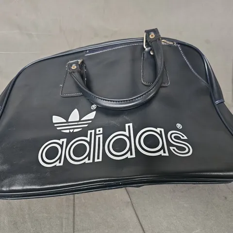 ADIDAS BLACK GYM HOLDALL WITH WHITE LOGO