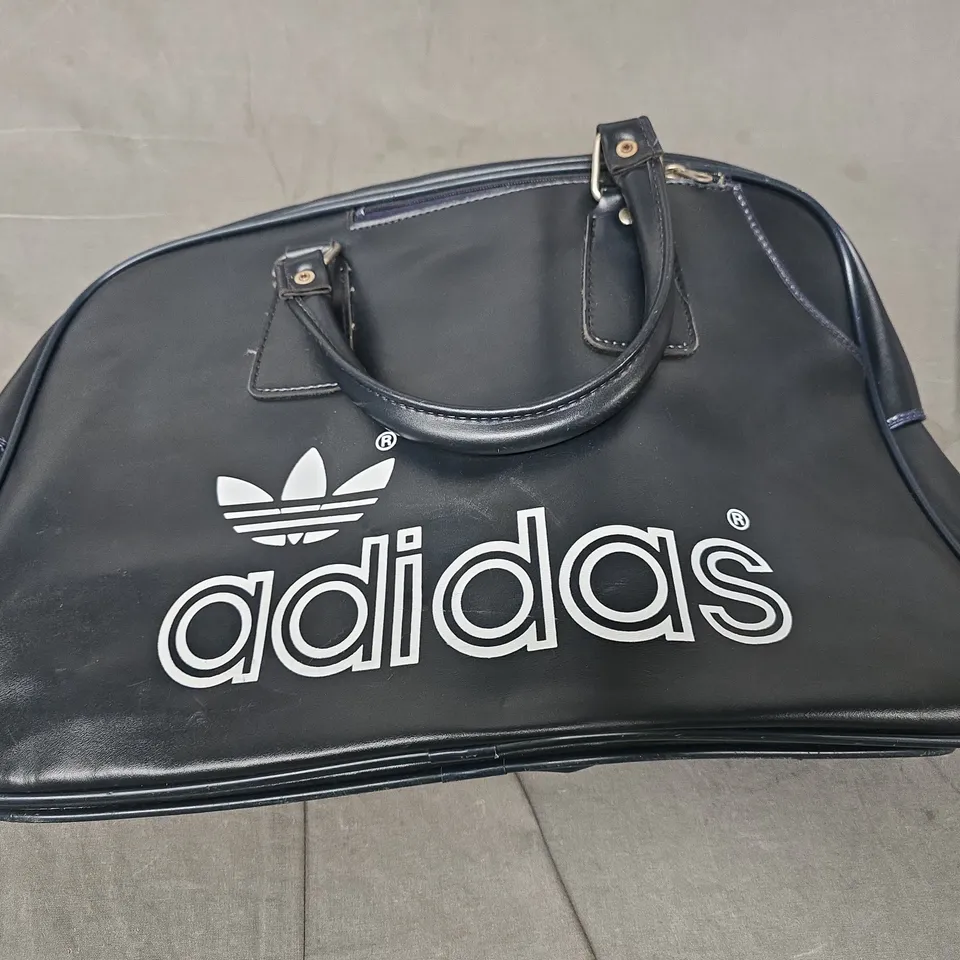 ADIDAS BLACK GYM HOLDALL WITH WHITE LOGO