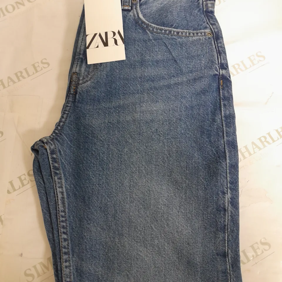 ZARA DARK DENIM JEANS - EUR 34