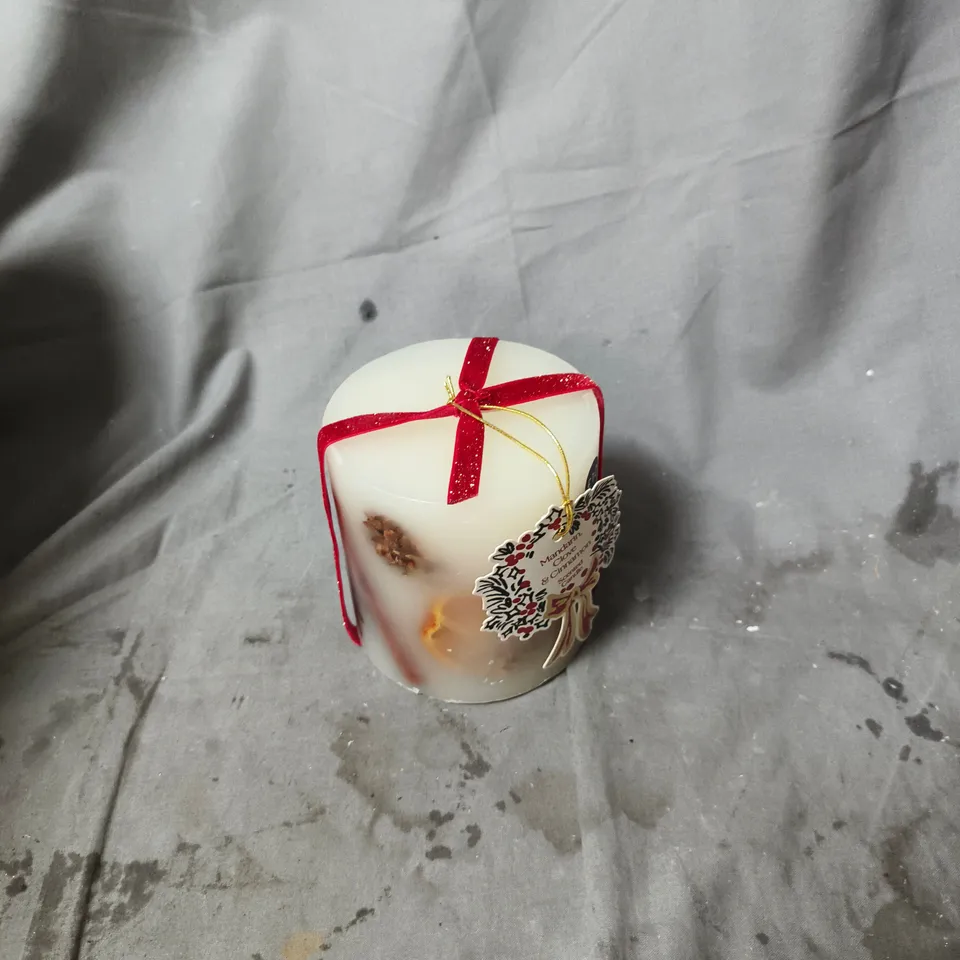 MANDARIN, CLOVE & CINNAMON SCENTED CANDLE