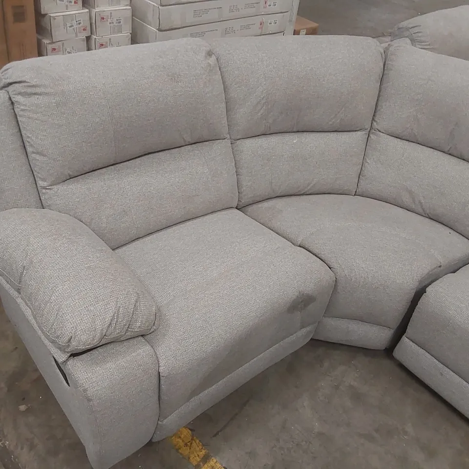 QUALITY DESIGNER FABRIC UPHOLSTERED CORNER SOFA WITH RECLINER, CUP HOLDERS AND STORAGE