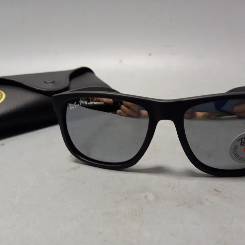 BLACK RAY BAN SUNGLASSES 