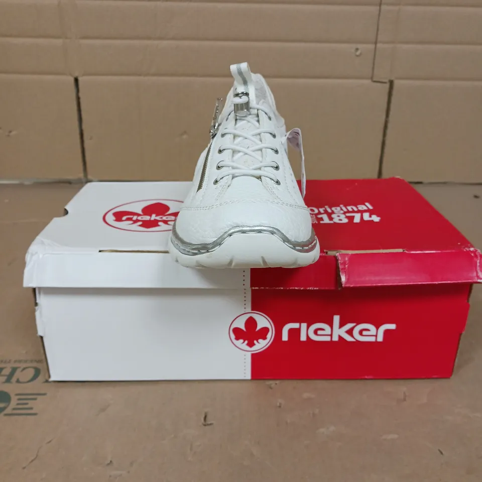 RIEKER SIDE ZIP TRAINERS WHITE SIZE 8