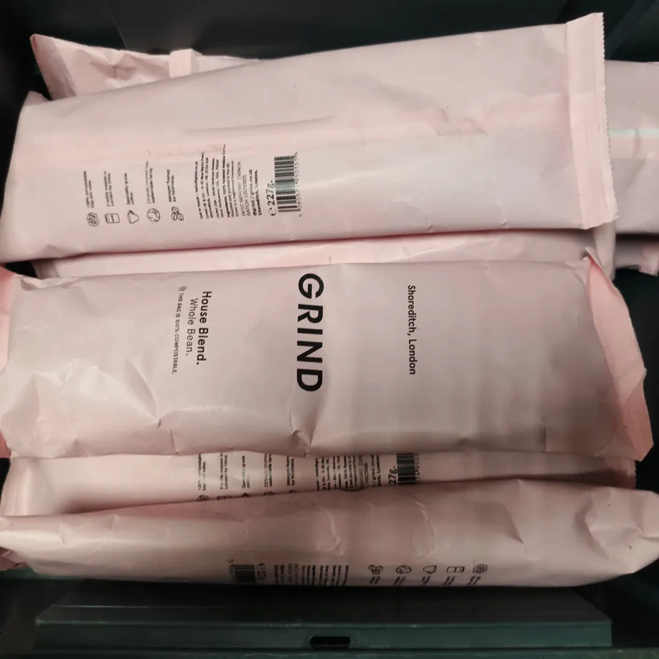 APPROXIMATELY 12 ASSORTED GRIND COFFEE PRODUCTS TO INCLUDE HOUSE BLEND WHOLE BEAN, LIGHT BLEND GROUND, EDITIONS KENYA WHOLE BEAN, ETC