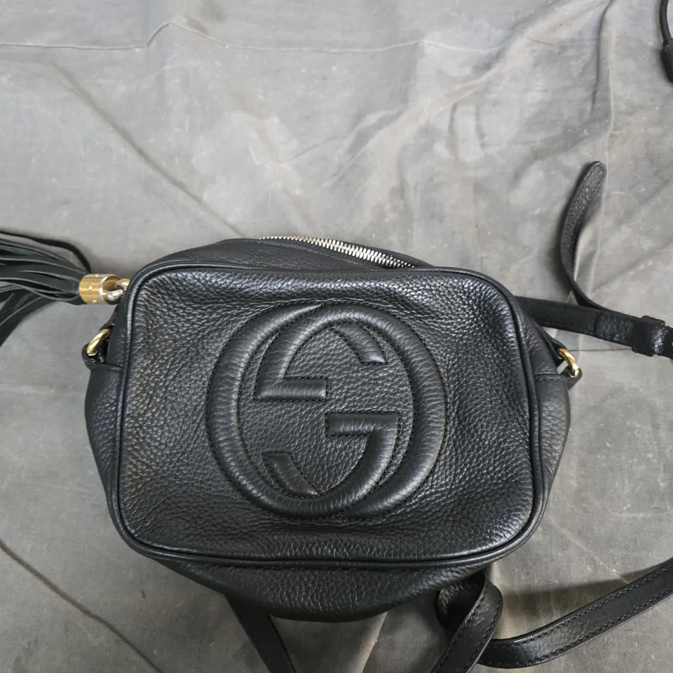 Gucci Leather Camera Bag – Black, GG Logo