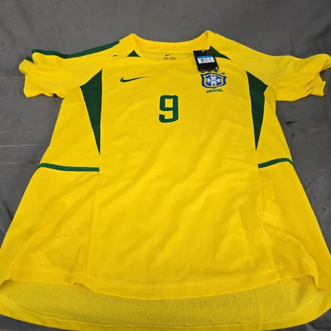 NIKE BRAZIL NATIONAL TEAM FOOTBALL JERSEY – RONALDO 9, SIZE M 