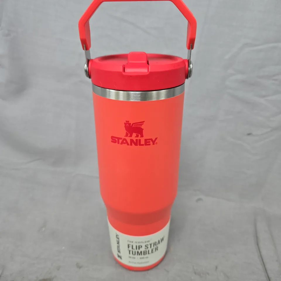 STANLEY THE ICEFLOW FLIP STRAW TUMBLER IN RED (890ML)