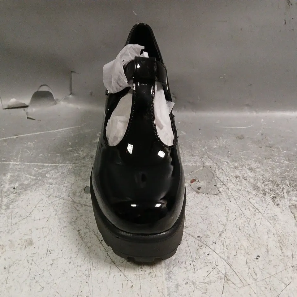 BOXED PAIR OF KOI SAI BLACK MARY JANES PATENT EDITION SIZE UK 5