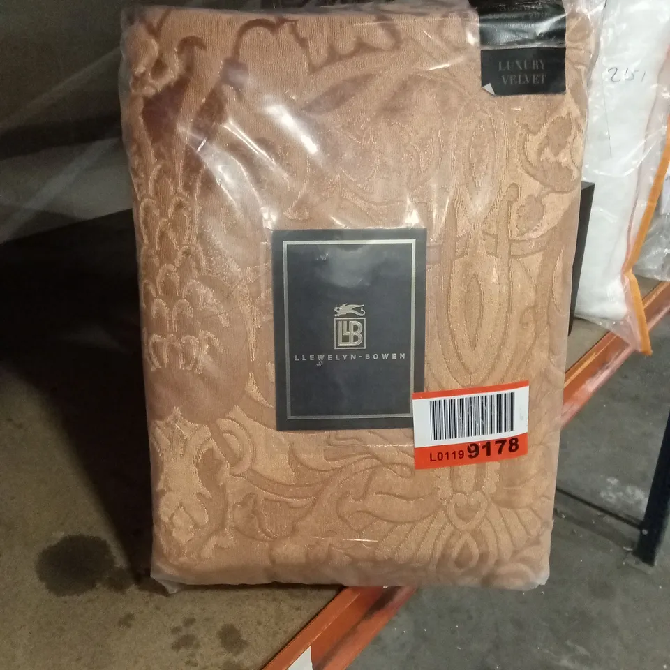 BAGGED LLEWELLYN-BOWEN FIRENZA - SPICE // SIZE: DOUBLE