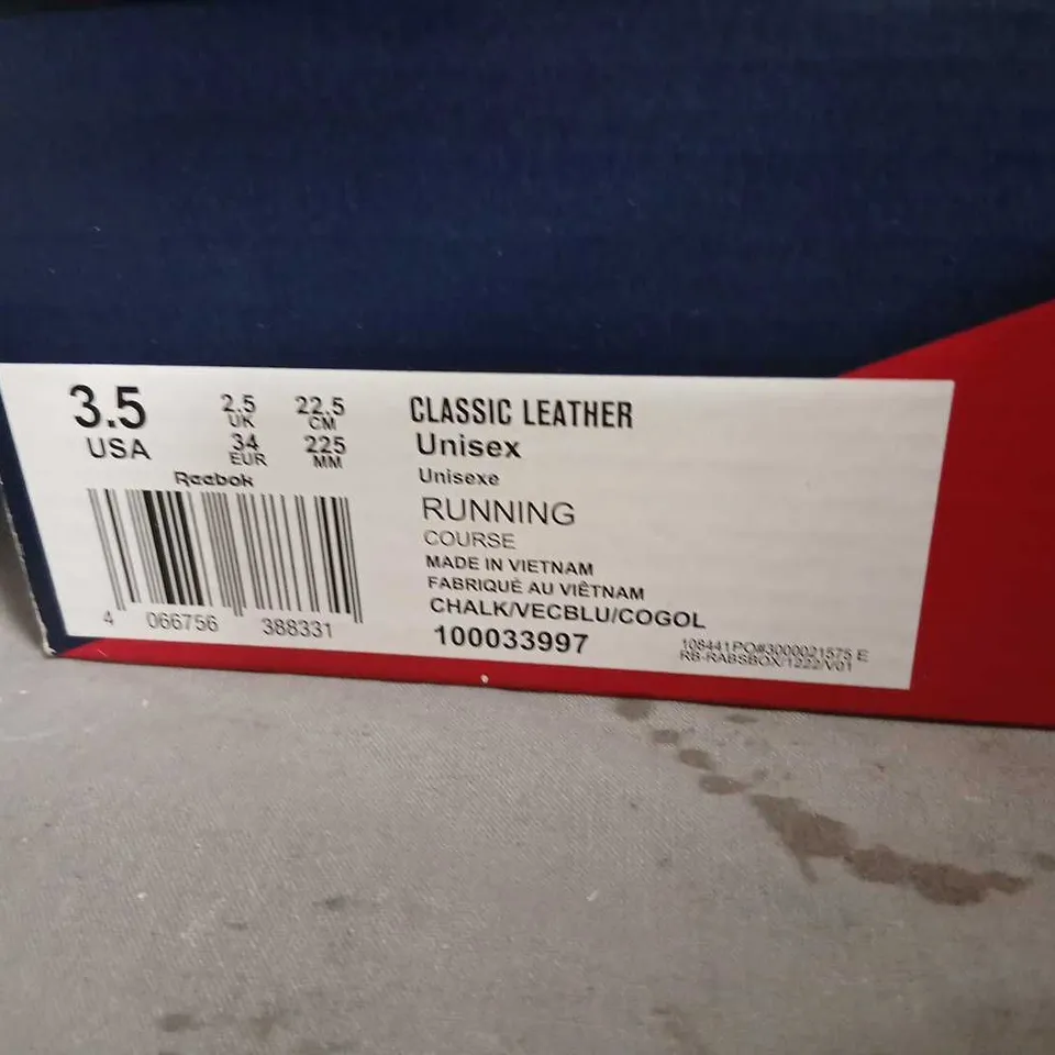 REEBOK CLASSIC LEATHER TRAINERS – UNISEX, UK 2.5 (EU 34)