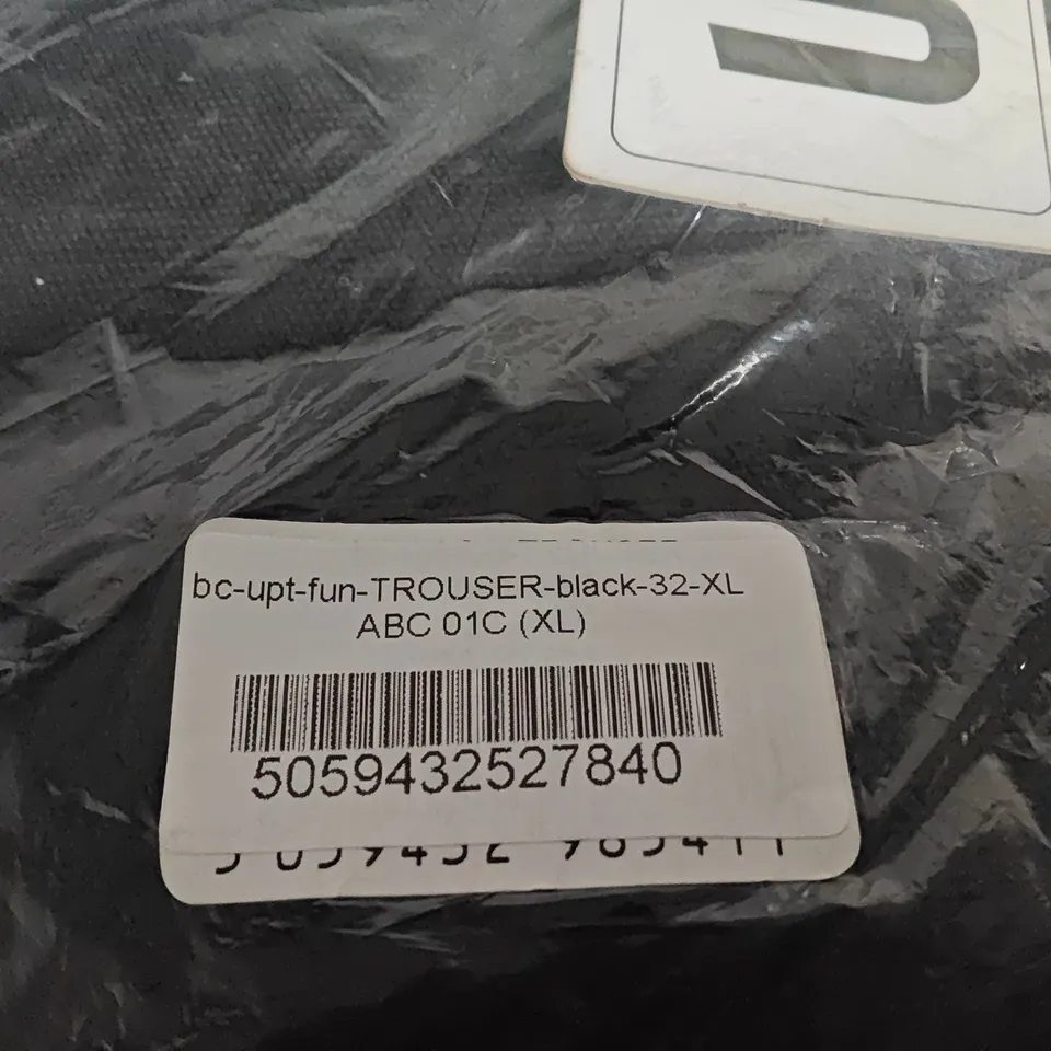 UP THEIR BLACK TROUSERS, UK 32 (XL)