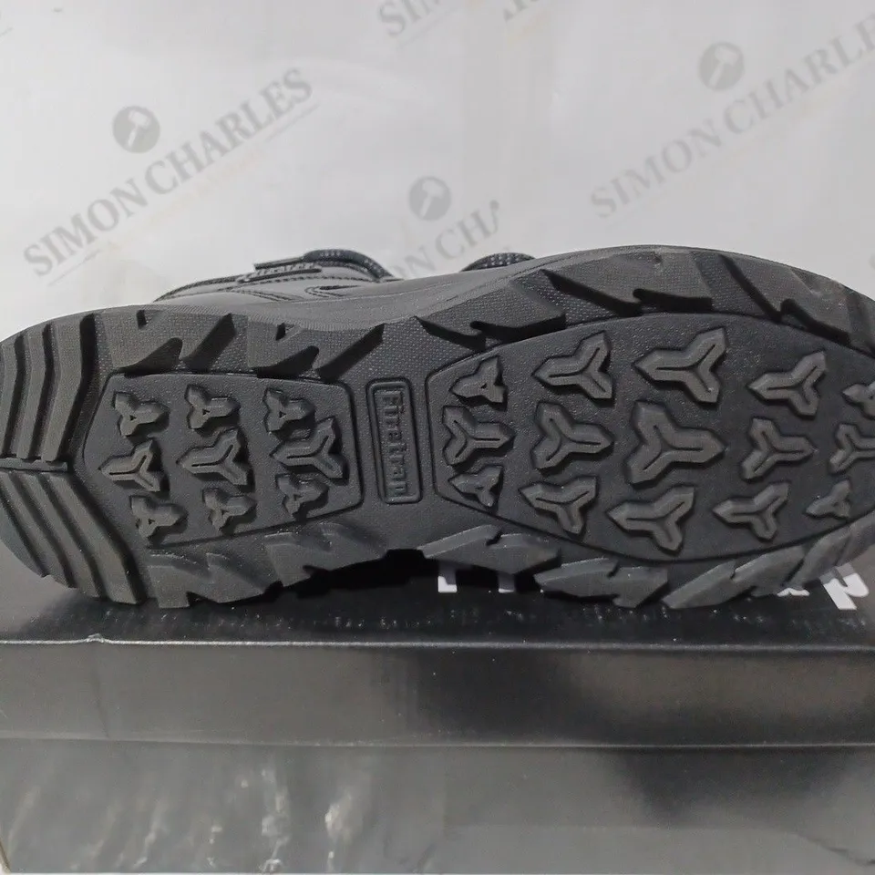 BOXED FIRETRAP MENS RHINO RUN BOOTS SIZE 9