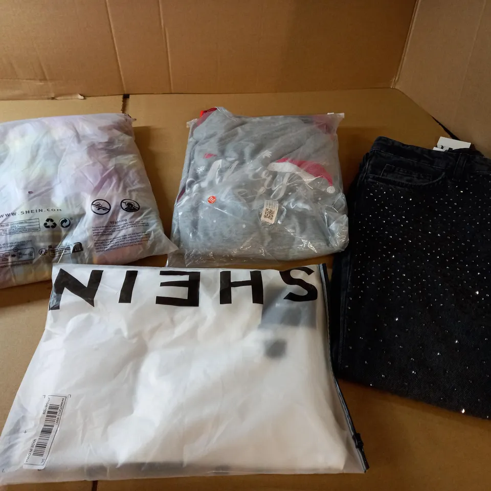 LOT OF APPROX 20 ASSORTED CLOTHING ITEMS VARYING IN SIZE/COLOUR/STYLE TO INCLUDE: TROUSERS, TOPS, JUMPERS