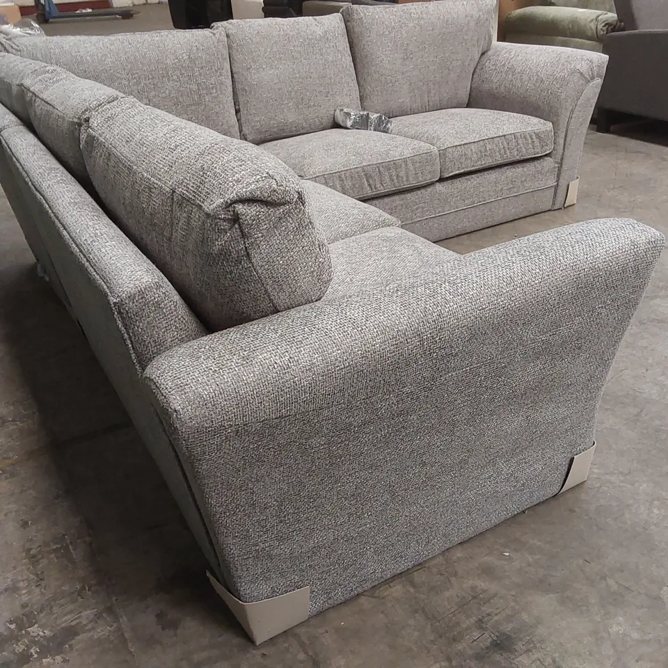 DESIGNER DURY CHUNKY WEAVE FABRIC UPHOLSTERED CORNER SOFA - GREY