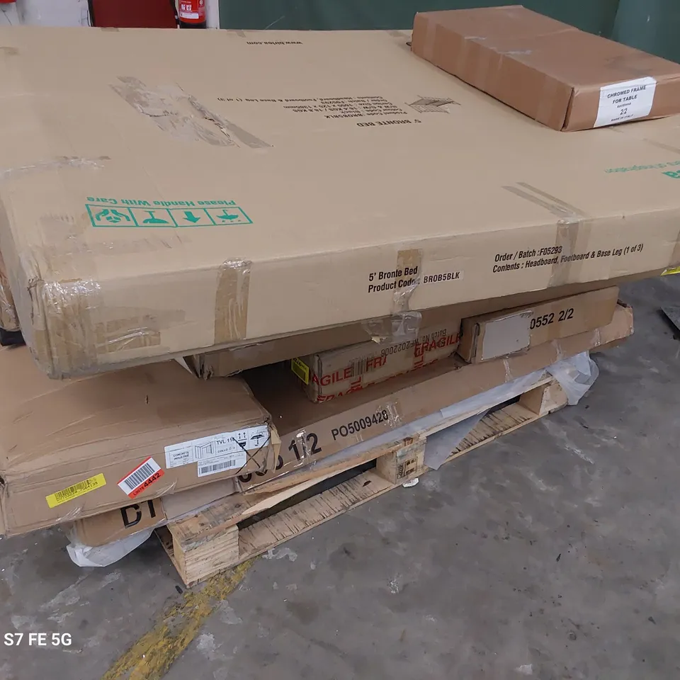 PALLET OF ASSORTED BOXED FURNITURE PARTS INCLUDING BEDS, DINING TABLE, CHESRS