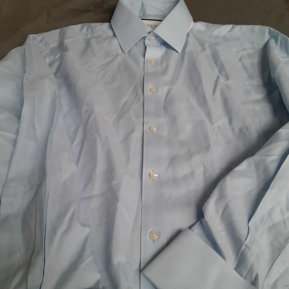 CHARLES TYRWHITT LIGHT BLUE NON IRON CLASSIC FIT SHIRT - SIZE 16 INCH 