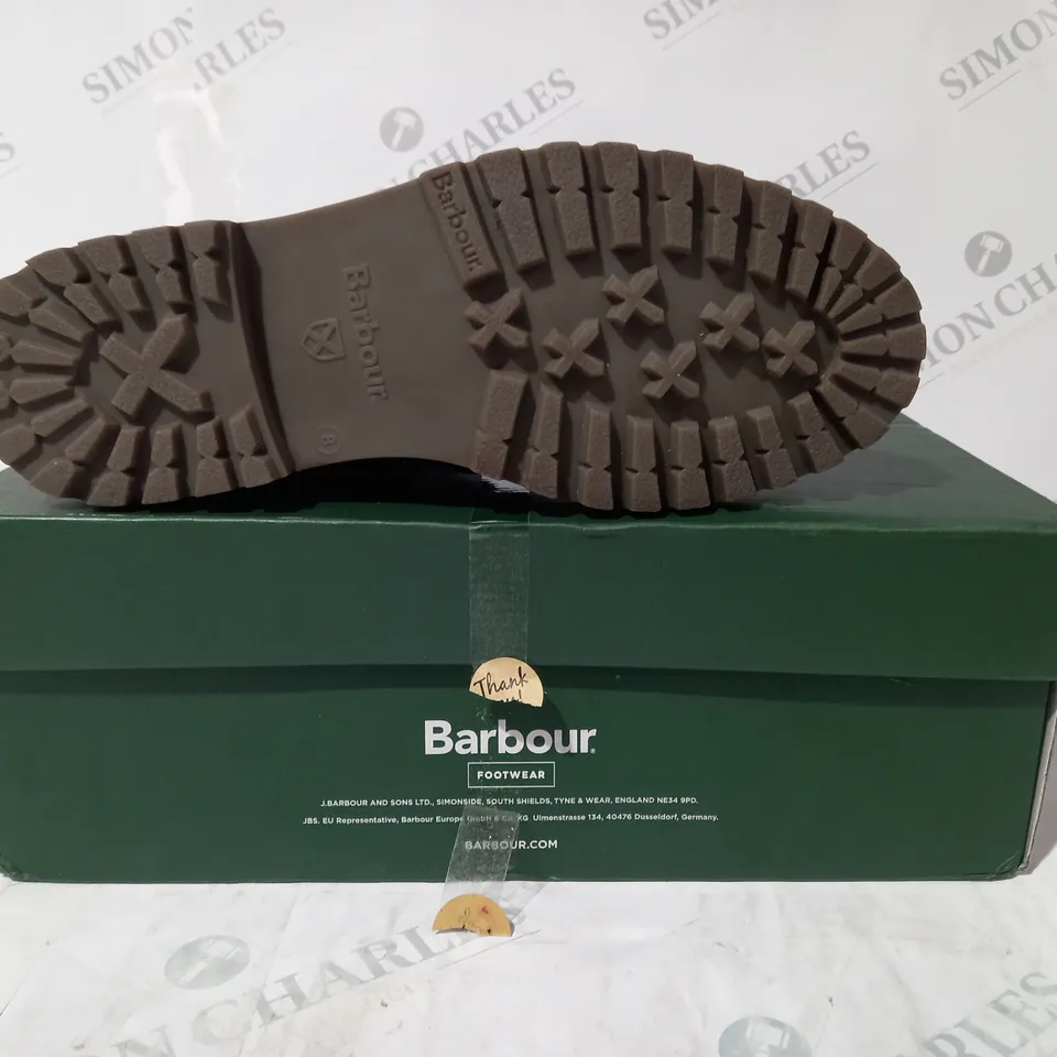 BOXED PAIR OF BARBOUR PEBBLE LACE UP SHOES IN BROWN UK SIZE 8